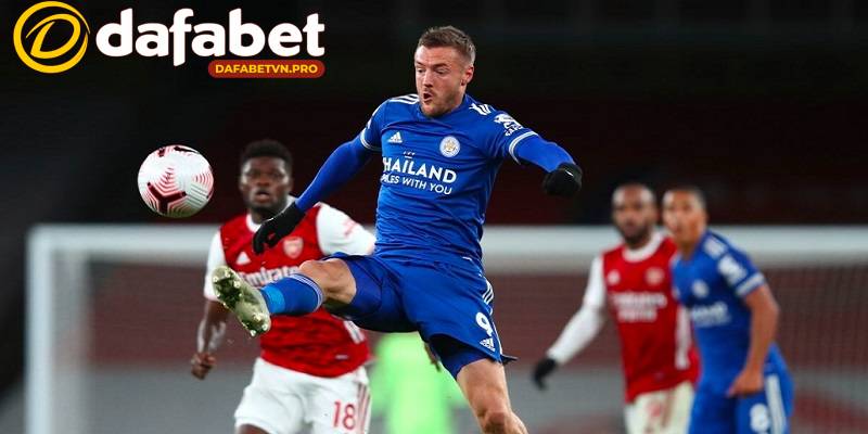 Bạn cần phân tích xem hai đội có thiên về tấn công biên hay không